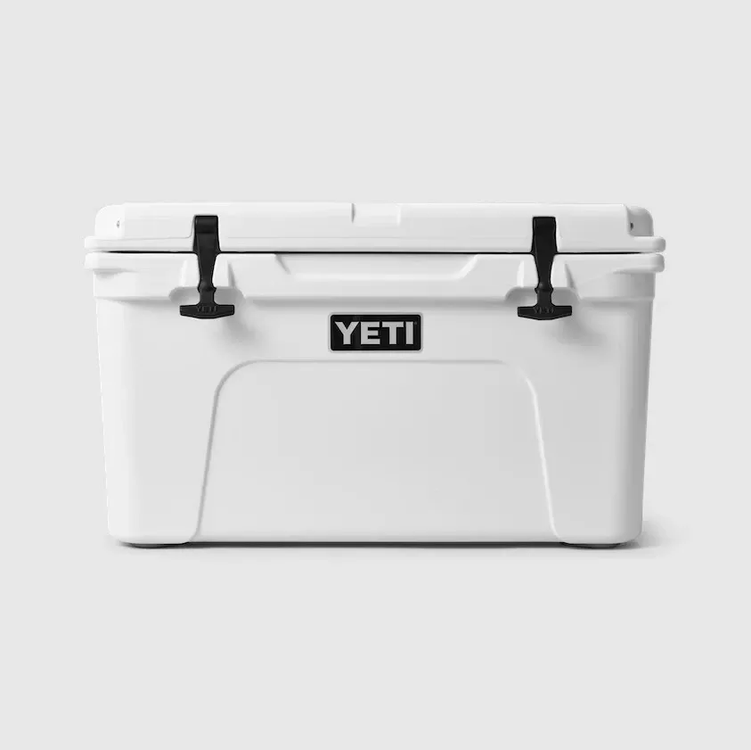 Tundra 45 White Hard Cooler With Permafrost Insulation And Marine-grade Handles